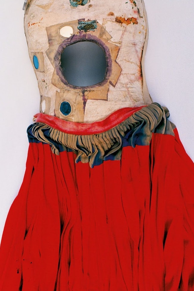 Tủ quần áo của Frida Kahlo được công khai, tiết lộ những cay đắng cuộc đời của một tài nữ - Ảnh 4.