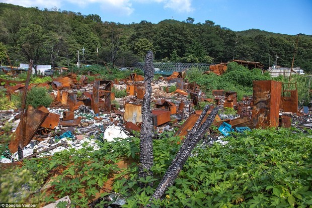 Những hình ảnh đằng sau sự hào nhoáng và hoa lệ của “khu phố nhà giàu” Gangnam - Ảnh 10.