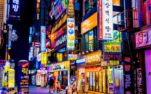 Những hình ảnh đằng sau sự hào nhoáng và hoa lệ của “khu phố nhà giàu” Gangnam - Ảnh 2.
