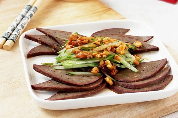 5 bộ phận của lợn mà người bán chẳng muốn ăn, người thường lại rất thích mua về - Ảnh 2.