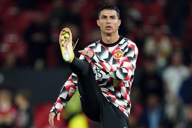 Ronaldo viết tâm thư sau khi bị MU trừng phạt công khai: Cảm xúc đã lấn át lý trí - Ảnh 1.