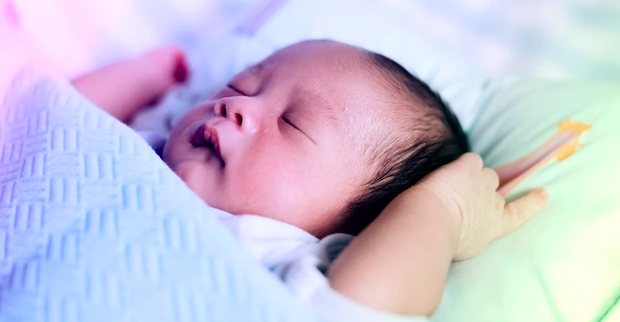 Hà Nội liên tiếp ghi nhận 2 trẻ sơ sinh đột tử trong khi ngủ, chuyên gia phân tích nguyên nhân và cách phòng tránh - Ảnh 4.
