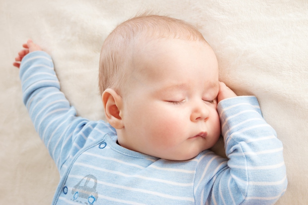 Hà Nội liên tiếp ghi nhận 2 trẻ sơ sinh đột tử trong khi ngủ, chuyên gia phân tích nguyên nhân và cách phòng tránh - Ảnh 2.