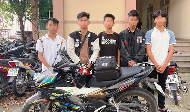 Đồng Nai: Tạm giữ hình sự nhóm đối tượng đâm chết thiếu niên 13 tuổi - Ảnh 1.