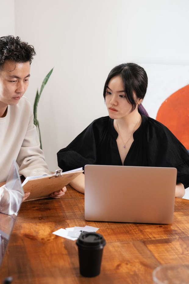Xin nghỉ việc, nhận đề nghị từ công ty mới nhưng được sếp níu kéo nên ứng xử thế nào? - Ảnh 3. Xin nghỉ việc, nhận đề nghị từ công ty mới nhưng được sếp níu kéo nên ứng xử thế nào? - Ảnh 3.