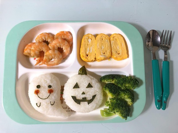 Học mẹ đảm làm cơm bento vui nhộn mùa Halloween cho con - Ảnh 10.