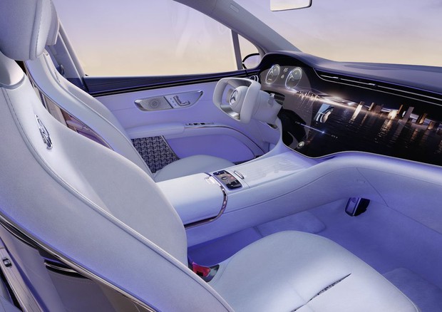Maybach sắp hoàn tất siêu SUV điện đỉnh cao nhất đội hình - Ảnh 4.