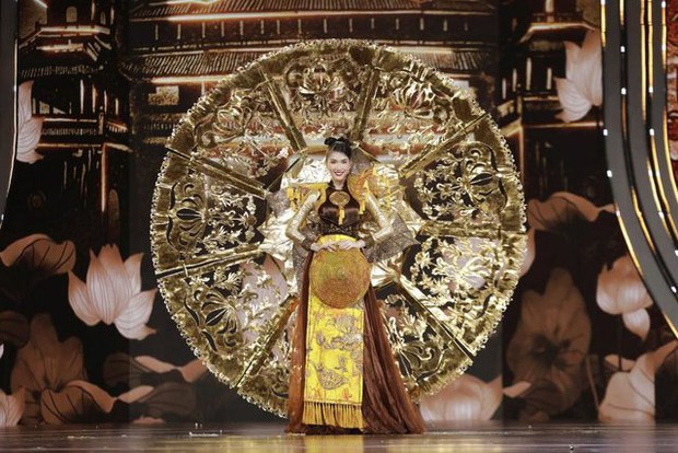 1 tháng của Miss Grand Vietnam 2022: Những đêm thi mãn nhãn và khoảnh khắc đăng quang gây bão - Ảnh 13.