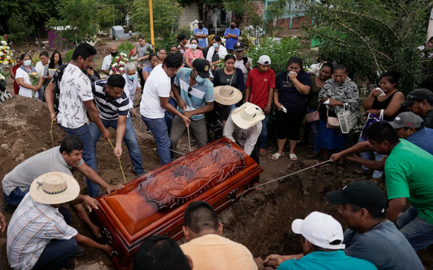 Xả súng tại Mexico khiến ít nhất 20 người thiệt mạng - Ảnh 1.