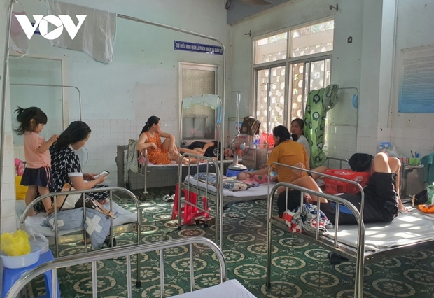 Số ca mắc sốt xuất huyết ở Đà Nẵng tăng cao nhất trong 5 năm qua - Ảnh 3.
