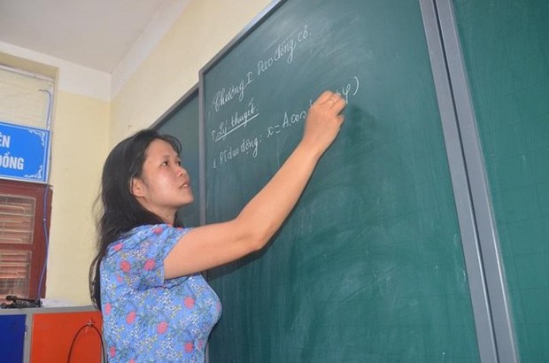Học sinh văng tục, đánh hội đồng bạn học: Thầy cô “hết cách”? - Ảnh 2. Học sinh văng tục, đánh hội đồng bạn học: Thầy cô “hết cách”? - Ảnh 2.
