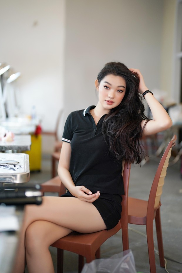 Thí sinh Hoa hậu Việt Nam khác biệt sau khi được trang điểm, làm tóc - Ảnh 2.