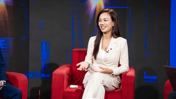 Nhà đầu tư đau khổ vì thường nhầm lẫn giữa cuộc chơi và cuộc đời, thiếu nghiêm túc trên thị trường - Ảnh 1.