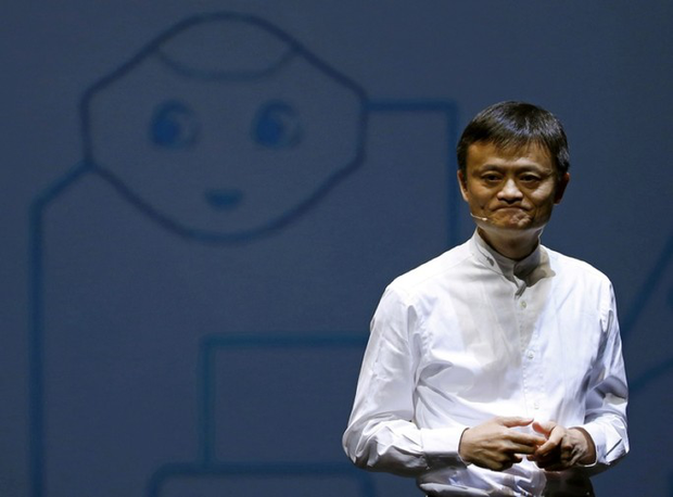 Alibaba của tỉ phú Jack Ma thua lỗ nặng - Ảnh 1.