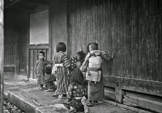 Bộ ảnh hiếm chụp lại Nhật Bản 100 năm trước khác lạ hoàn toàn so với bây giờ - Ảnh 12. Bộ ảnh hiếm chụp lại Nhật Bản 100 năm trước khác lạ hoàn toàn so với bây giờ - Ảnh 12.
