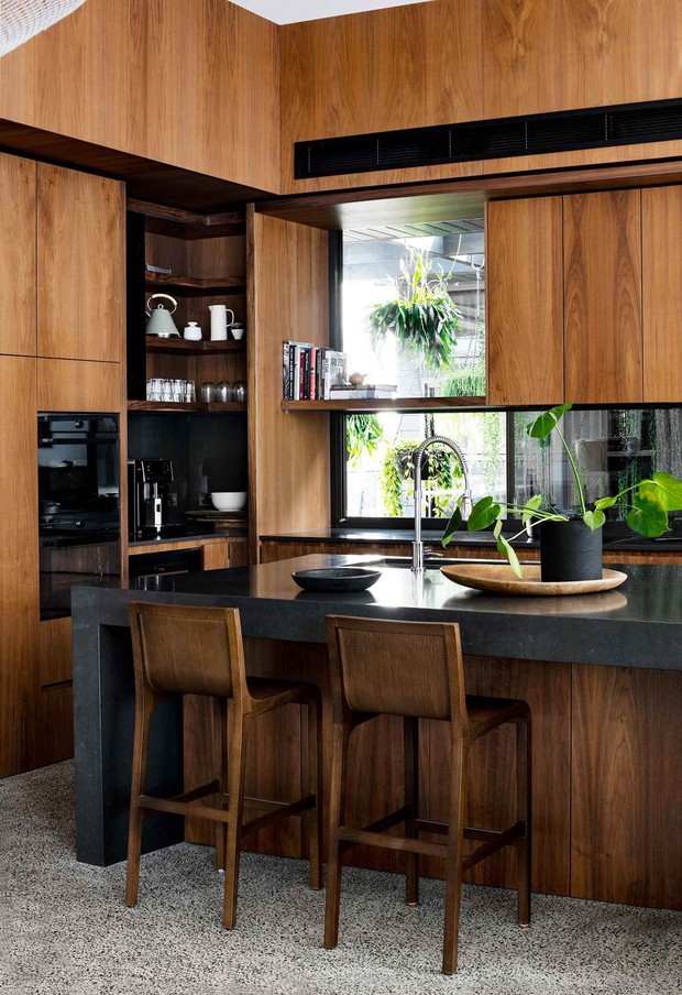 8 ý tưởng thiết kế căn bếp gia đình hiện đại nhìn là mê - Ảnh 5.