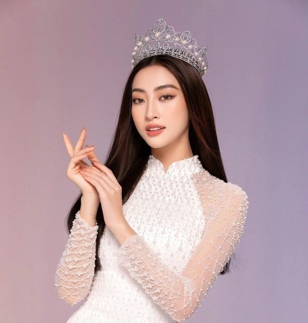Hai nàng hoa hậu sở hữu học vấn đáng nể, hiện là giảng viên đại học - Ảnh 2. Hai nàng hoa hậu sở hữu học vấn đáng nể, hiện là giảng viên đại học - Ảnh 2.