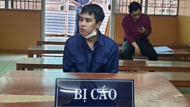 Một thanh niên bồi thường 1,8 tỉ đồng cho Công ty Cổ phần Bách Hoá Xanh - Ảnh 1. Một thanh niên bồi thường 1,8 tỉ đồng cho Công ty Cổ phần Bách Hoá Xanh - Ảnh 1.