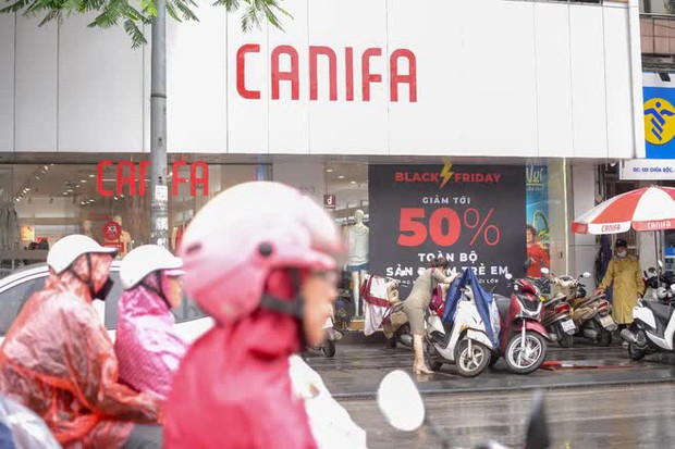 Black Friday: Áo hàng hiệu chỉ còn 25 nghìn/ cái - Ảnh 23. Black Friday: Áo hàng hiệu chỉ còn 25 nghìn/ cái - Ảnh 23.
