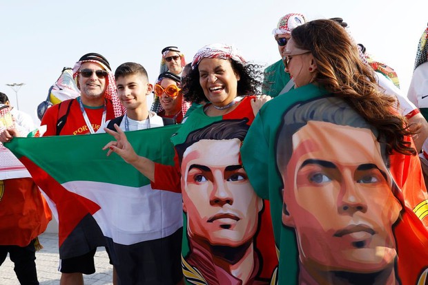 Ronaldo - ‘cầu thủ thất nghiệp nghìn tỷ’ cả thế giới quan tâm - Ảnh 5. Ronaldo - ‘cầu thủ thất nghiệp nghìn tỷ’ cả thế giới quan tâm - Ảnh 5.