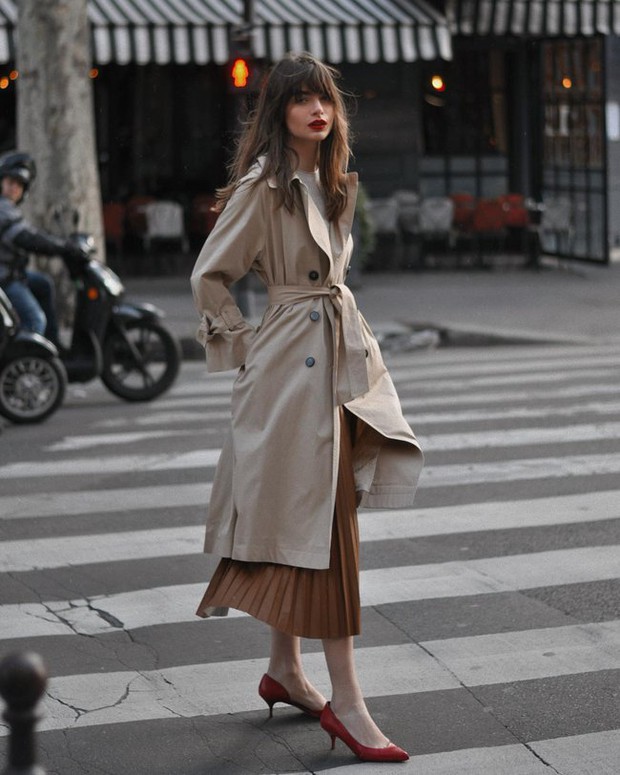 Muốn diện áo trench coat thật sang trọng, hãy học hỏi phụ nữ Pháp - Ảnh 10.