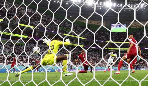 Trở thành đội chủ nhà tệ nhất lịch sử World Cup, HLV tuyển Qatar vẫn tuyên bố hùng hồn - Ảnh 1.