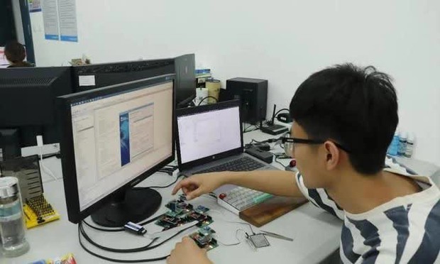 Thiên tài máy tính nhỏ tuổi nhất Trung Quốc 8 tuổi tự học lập trình, 11 tuổi hack web trường rồi được Thanh Hoa chiêu mộ giờ ra sao? - Ảnh 8.
