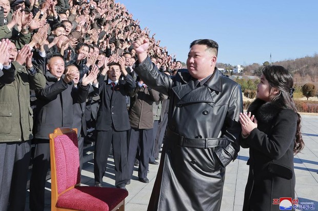 Con gái ông Kim Jong-un xuất hiện lần thứ hai khiến truyền thông xôn xao về ẩn ý của Triền Tiên - Ảnh 6.
