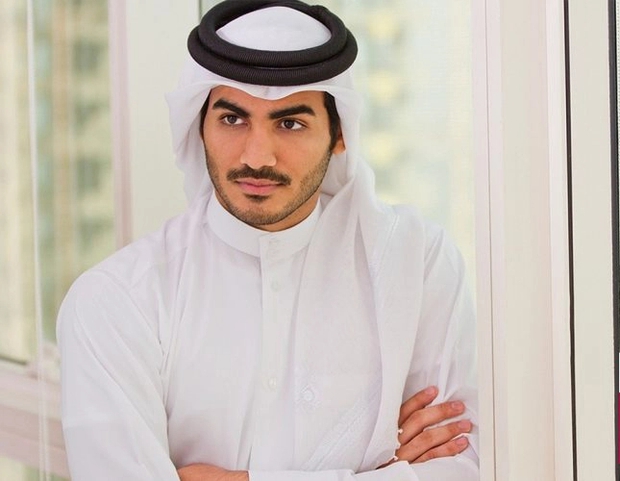 Chân dung hoàng tử toàn vẹn nhất Qatar: Thần thái sang chảnh, học vấn đỉnh cao cùng tài năng thể thao đáng ngưỡng mộ - Ảnh 1.