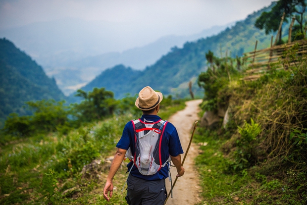 Lonely Planet giới thiệu 8 cung đường leo núi tuyệt vời nhất Việt Nam - Ảnh 1.