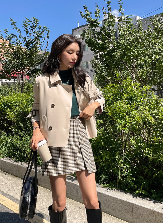 Công thức diện trench coat phong cách