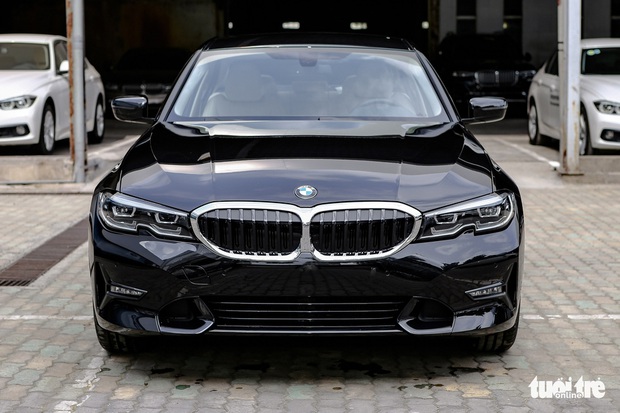 BMW 3 Series lắp ráp nhận cọc tại đại lý, giá có thể giảm vài trăm triệu đồng - Ảnh 3.