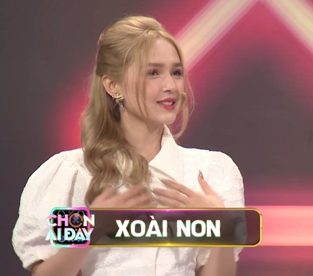 Xoài Non duyên dáng khi lên sóng truyền hình - Ảnh 1. Xoài Non duyên dáng khi lên sóng truyền hình - Ảnh 1.