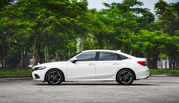 Honda Civic dễ giật giải Vô lăng xe phổ thông 2022 - Ảnh 5. Honda Civic dễ giật giải Vô lăng xe phổ thông 2022 - Ảnh 5.