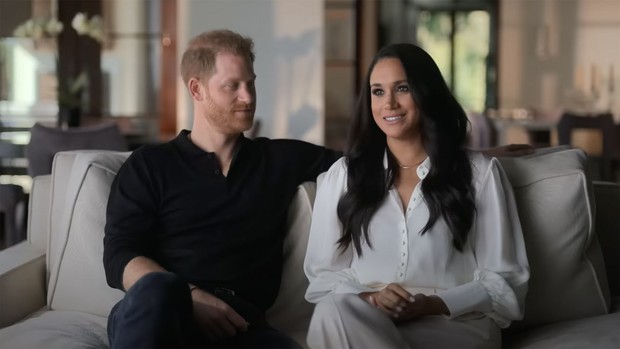 Chuyện tình ngọt ngào của Harry và Meghan qua lời kể của người trong cuộc - Ảnh 1.