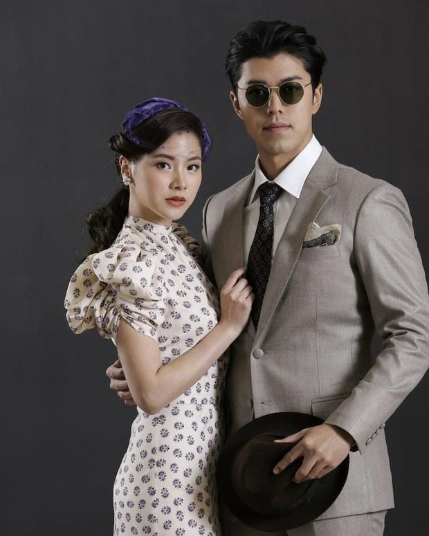 Phong cách thời trang của ngọc nữ điện ảnh Thái và bạn trai - Ảnh 2.