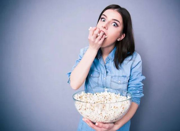 Ăn bữa tối thế này thì nỗ lực giảm cân của bạn sẽ đi vào ngõ cụt - Ảnh 2. Ăn bữa tối thế này thì nỗ lực giảm cân của bạn sẽ đi vào ngõ cụt - Ảnh 2.
