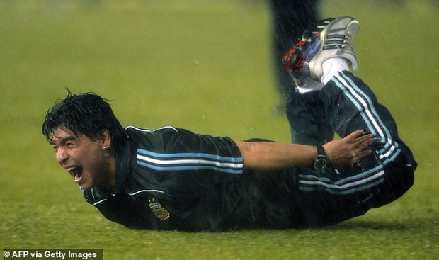 Chiến tranh và hòa bình giữa Maradona và Pele - Ảnh 5. Chiến tranh và hòa bình giữa Maradona và Pele - Ảnh 5.