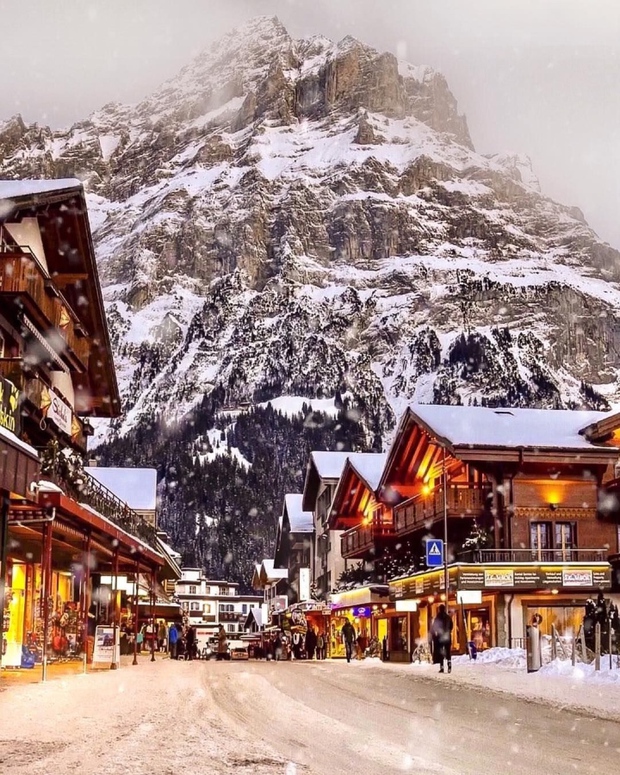 4 ngôi làng Giáng sinh ở Thụy Sĩ đẹp như xứ thần tiên ai cũng ước được ghé thăm - Ảnh 9.