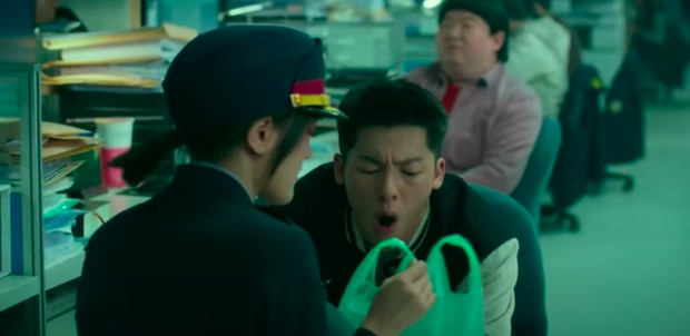 Phim kinh dị hài của Đài Loan (Trung Quốc) gây sốt: Vừa tung trailer đã tạo địa chấn vì quá buồn cười - Ảnh 2.