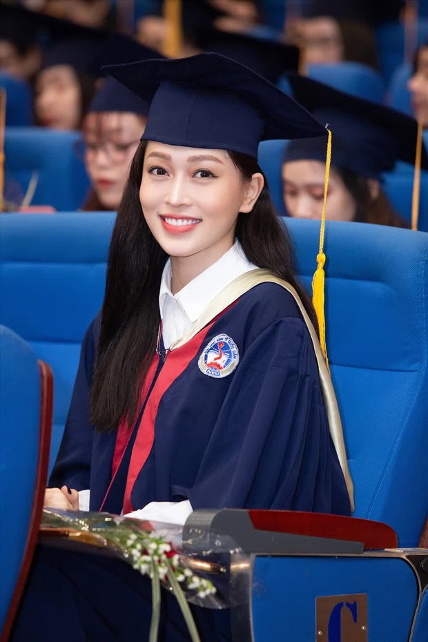Trường đại học mới nhận danh xưng nôi đào tạo Hoa hậu Á hậu quốc dân, nổi tiếng với cơ sở vật chất xịn sò: Không phải là FTU - Ảnh 2.