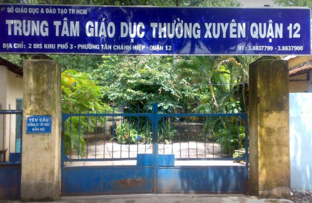 TP.HCM lại xuất hiện clip nữ sinh đánh nhau trong trường học - Ảnh 2.