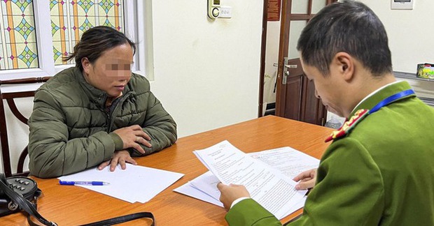 Công an xử phạt người phụ nữ bán 80.000 đồng một củ khoai nướng