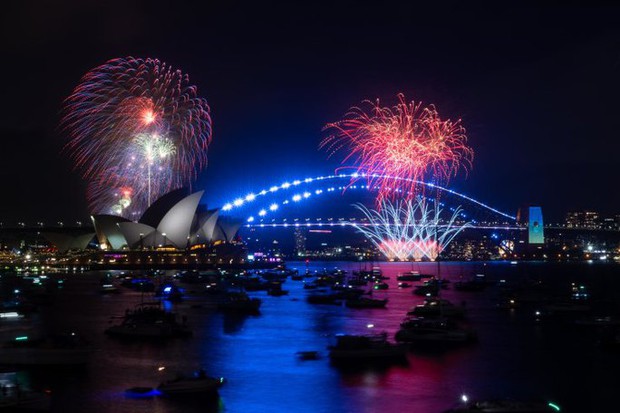Pháo hoa mừng năm mới 2023 bừng sáng Sydney - Úc - Ảnh 2.