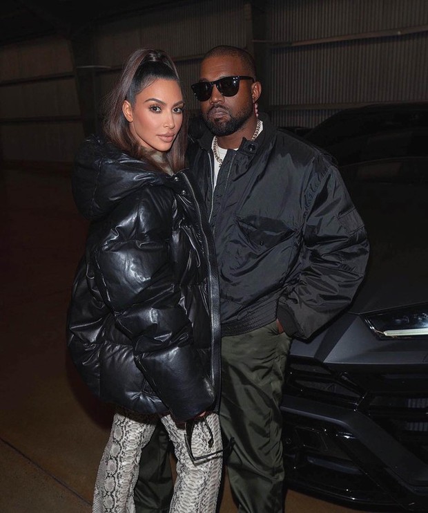Vừa ly hôn Kanye West, Kim Kardashian đã bất ngờ đá xoáy tình cũ Pete Davidson - Ảnh 4.