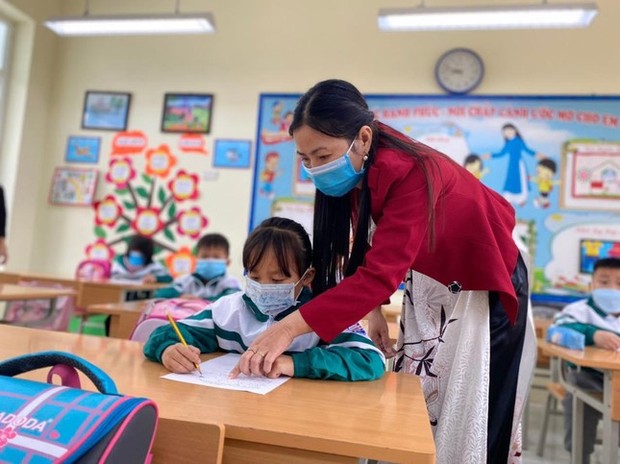 Hơn 500 viên chức ngành giáo dục Hà Nội xin thôi việc trong năm 2022 - Ảnh 1.