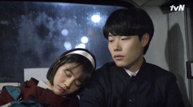 10 lời tỏ tình nghe là đổ rầm rầm của loạt soái ca màn ảnh Hàn: Valentine này học ngay Hyun Bin để có bồ gấp! - Ảnh 10.
