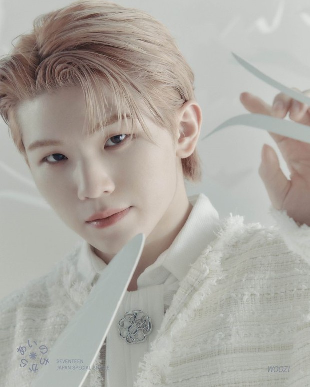 Idol tự sản xuất nhạc trong các nhóm Kpop: Cả 7 thành viên BTS được công nhận, Jennie và Rosé (BLACKPINK) lại bị mỉa mai - Ảnh 23. Idol tự sản xuất nhạc trong các nhóm Kpop: Cả 7 thành viên BTS được công nhận, Jennie và Rosé (BLACKPINK) lại bị mỉa mai - Ảnh 23.