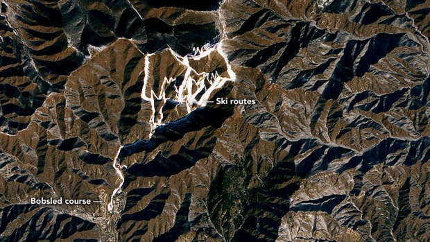 NASA công bố hình ảnh đáng buồn về kỳ Olympic mùa đông dùng tuyết nhân tạo, VĐV tham dự có thể mất mạng - Ảnh 1. NASA công bố hình ảnh đáng buồn về kỳ Olympic mùa đông dùng tuyết nhân tạo, VĐV tham dự có thể mất mạng - Ảnh 1.