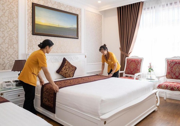 Vì sao khách sạn cho khách check in 14h nhưng 12h trưa hôm sau đã phải check out trả phòng? - Ảnh 1.
